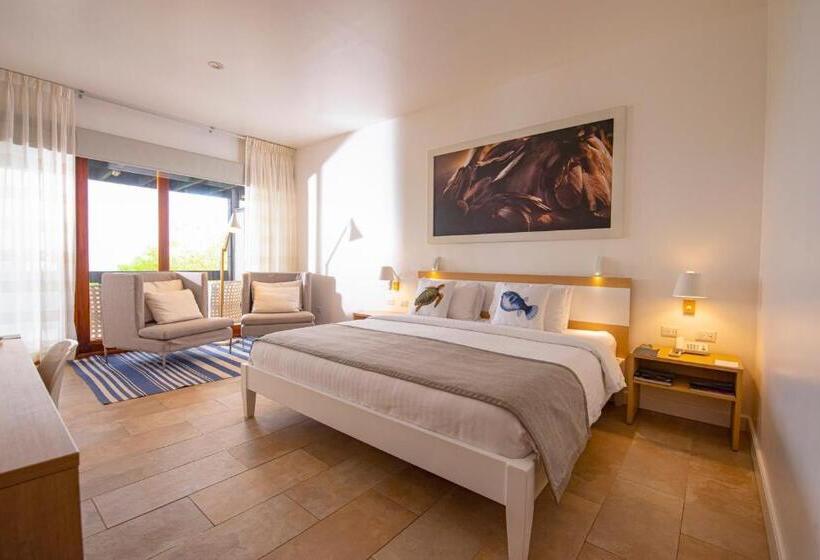 سوئیت با تخت بزرگ, Finch Bay Galapagos