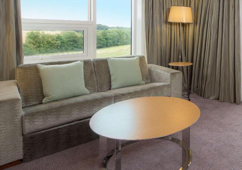 Люкс Кровать Кинг, Hilton At St George S Park, Burton Upon Trent