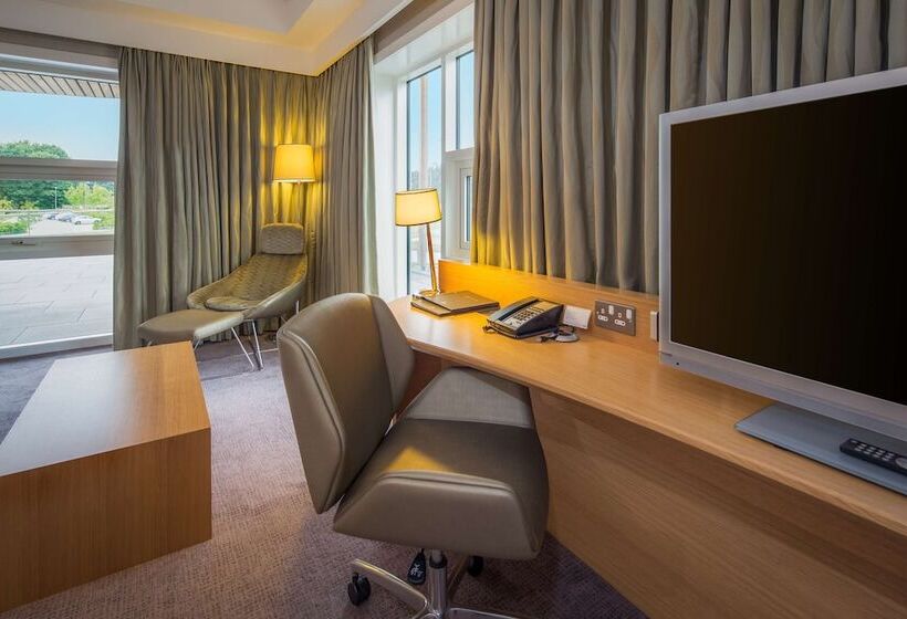 Полулюкс Кровать Кинг, Hilton At St George S Park, Burton Upon Trent