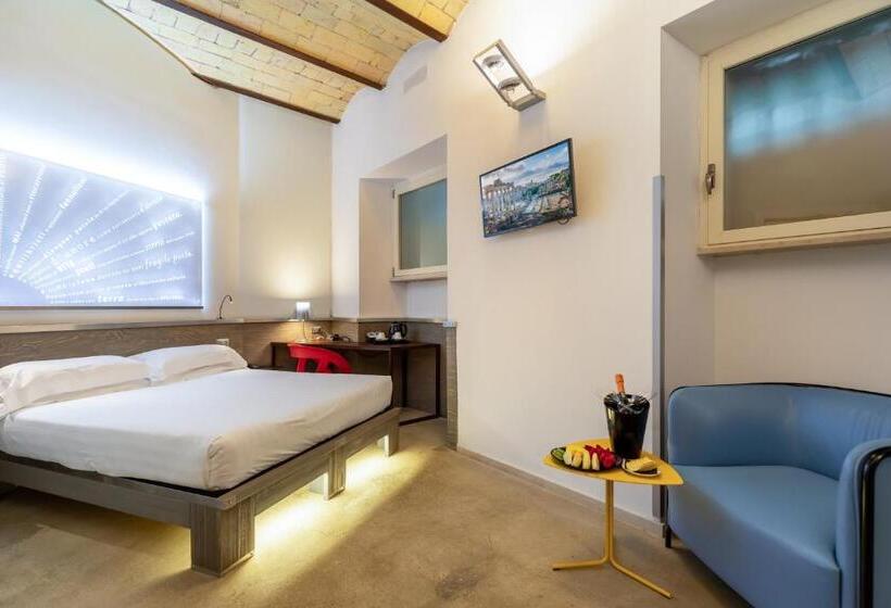 Camera Standard, La Rovere