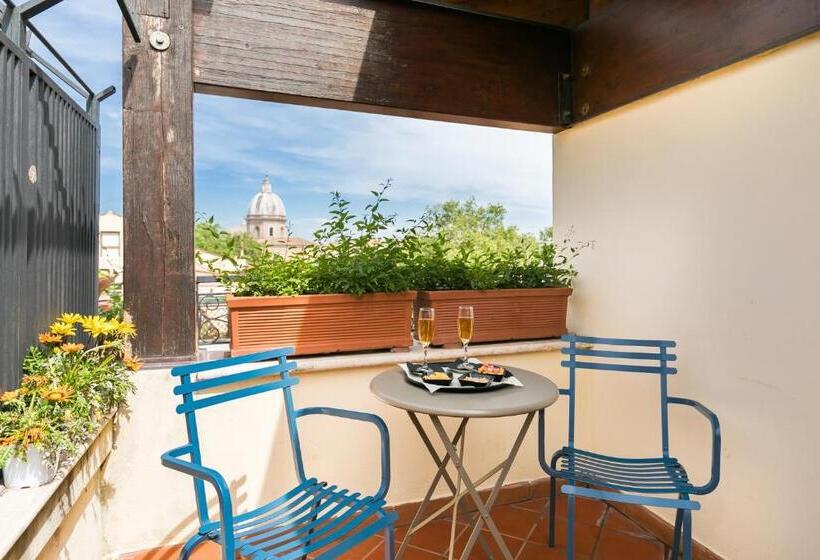 Camera Superiore con Terrazza, La Rovere