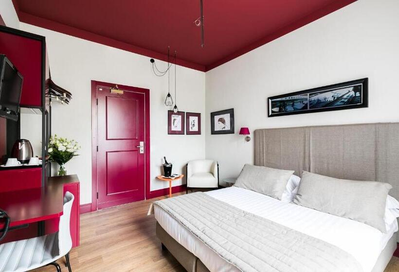 Camera Deluxe, La Rovere