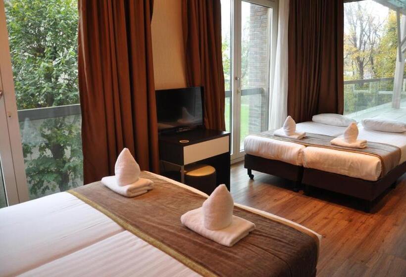 חדר סטנדרט לארבעה, Mosaic City Centre