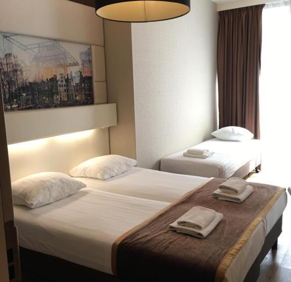 חדר סטנדרט לשלושה, Mosaic City Centre