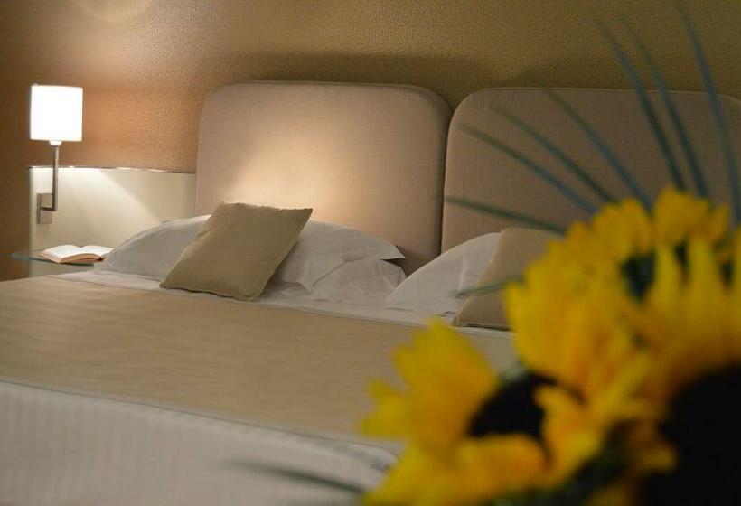 クラシックルーム, Palazzo Esedra