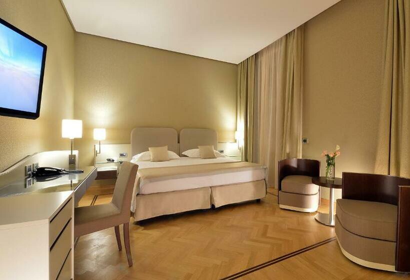 ジュニアスイート, Palazzo Esedra