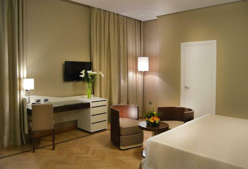 スーペリアトリプルルーム, Palazzo Esedra