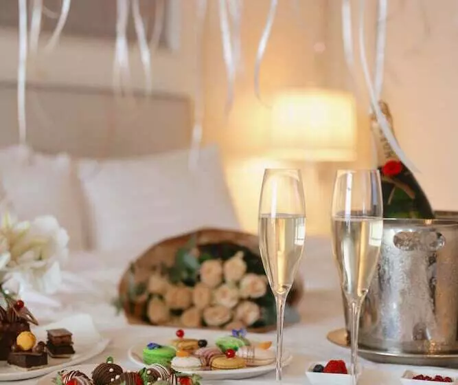 スイート, Shangrila Bosphorus, Istanbul