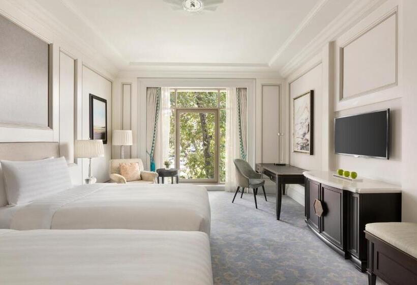اتاق لوکس با چشم‌انداز شهر, Shangrila Bosphorus, Istanbul