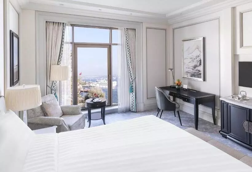 景色の見えるデラックスルーム, Shangrila Bosphorus, Istanbul