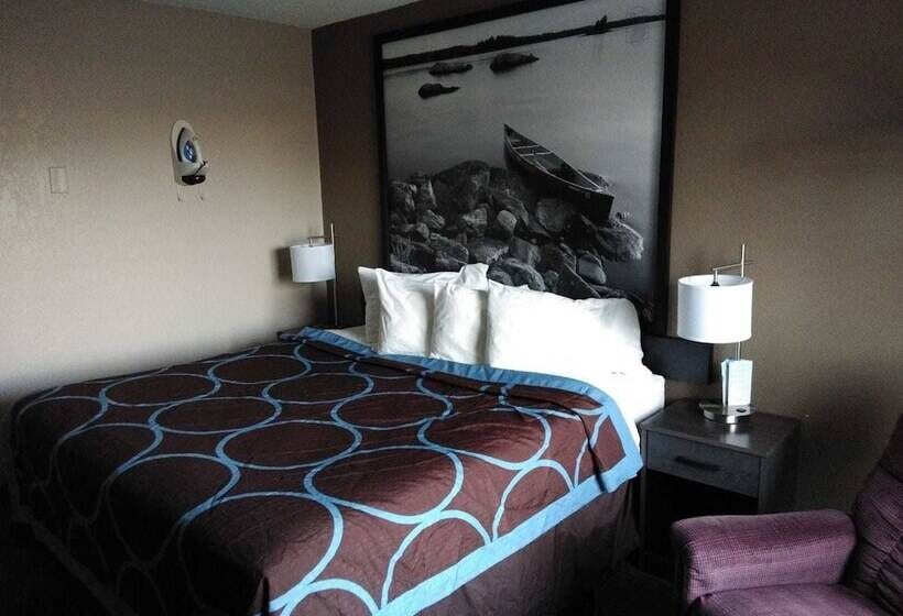 디럭스 스튜디오, Super 8 By Wyndham Glenwood