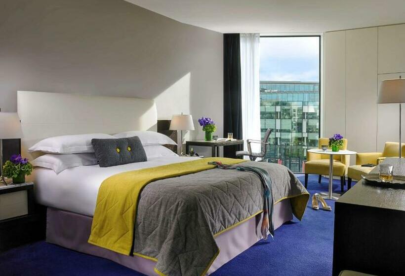 带观景的豪华间, Anantara The Marker Dublin