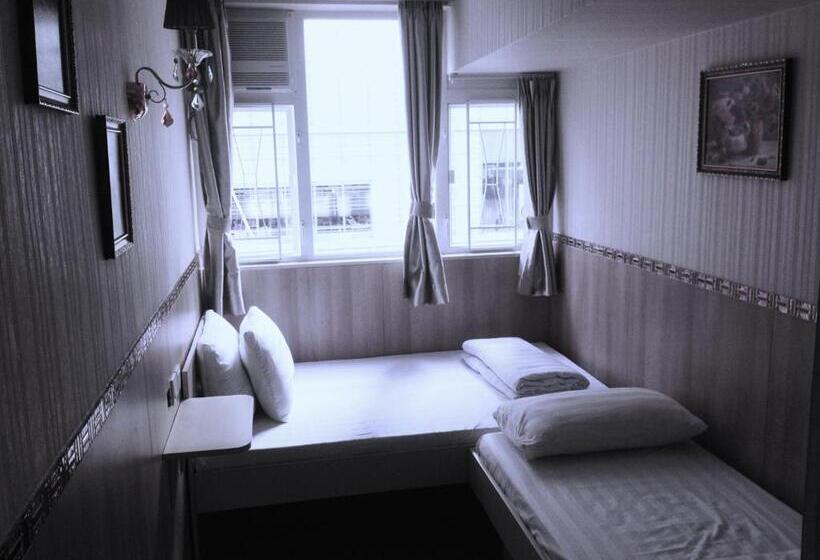Economy Triple Room, Kowloon Youth Village Tsim Sha Tsui 九龙青年公寓