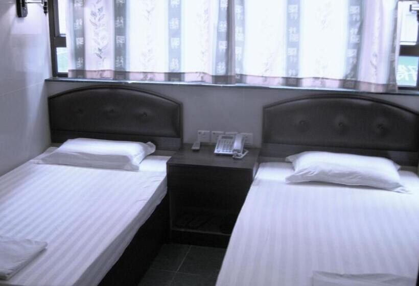 Economy Triple Room, Kowloon Youth Village Tsim Sha Tsui 九龙青年公寓