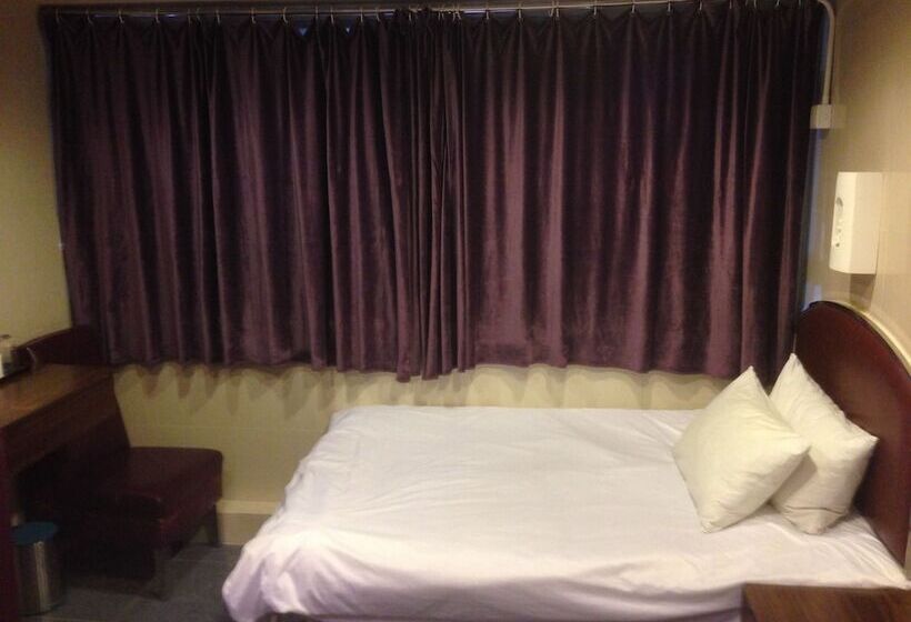 اتاق اکونومی, Kowloon Youth Village Tsim Sha Tsui 九龙青年公寓