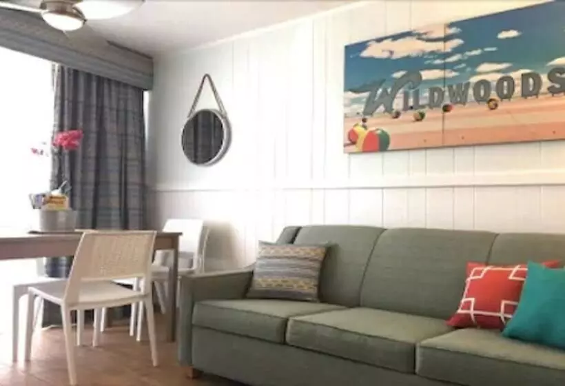 スイート（家族用）, Paradise Oceanfront Resort