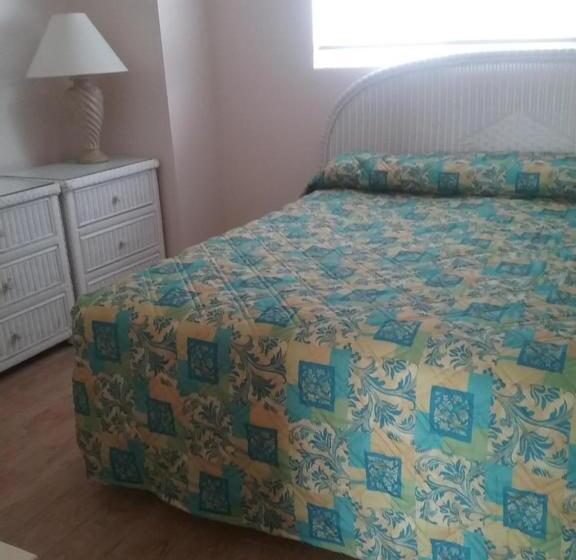 디럭스 스위트 킹 침대, Paradise Oceanfront Resort