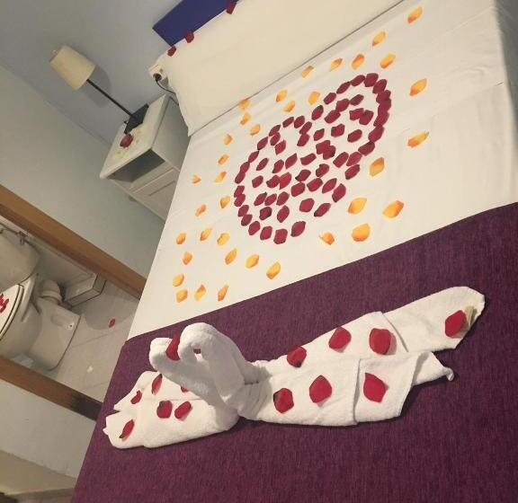 اتاق استاندارد, Hostal Elkano