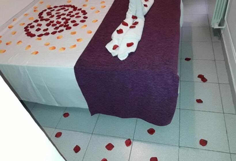 اتاق استاندارد, Hostal Elkano