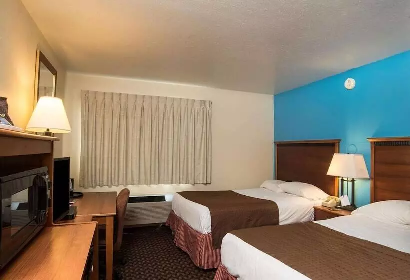 ２ダブルベッドのスタンダードルーム, Americas Best Value Inn Lincoln Airport