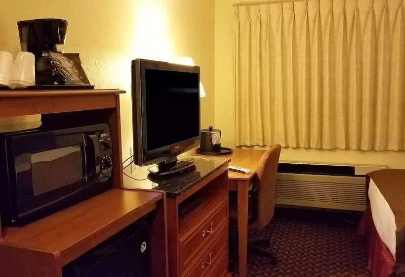 ２ダブルベッドのスタンダードルーム, Americas Best Value Inn Lincoln Airport