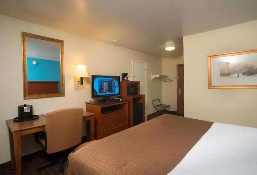 キングサイズベッドのスタンダードルーム, Americas Best Value Inn Lincoln Airport