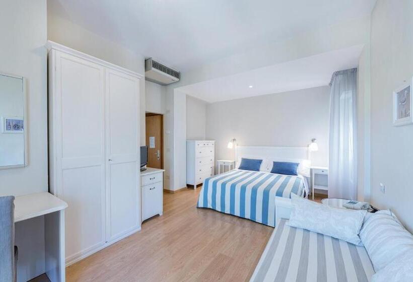 غرفة عائلية, Andreaneri