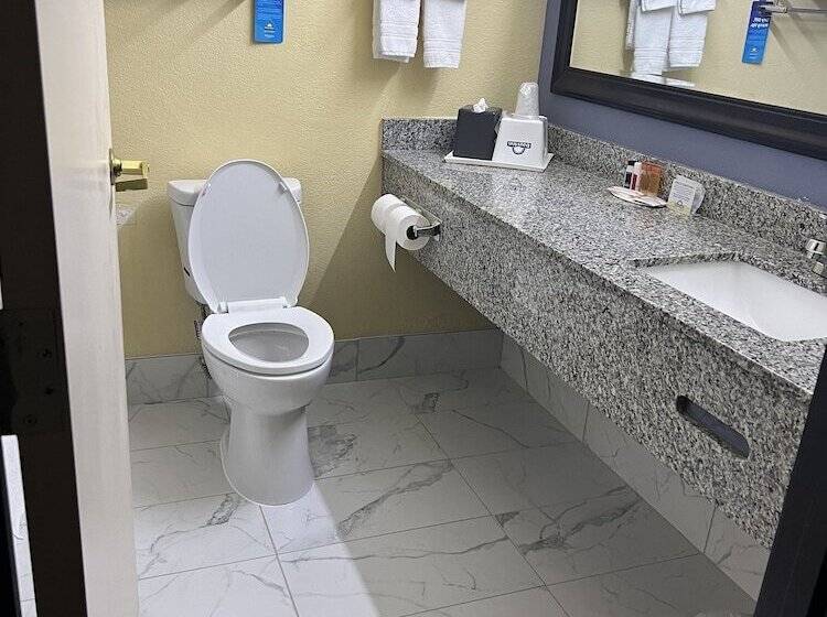 חדר סטנדרט שתי מיטות זוגיות, Days Inn By Wyndham Mauldin/greenville