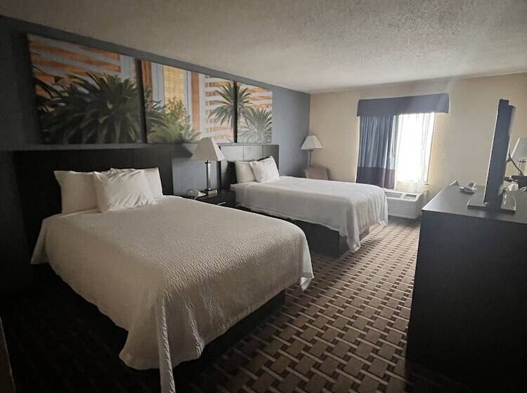 חדר סטנדרט שתי מיטות זוגיות, Days Inn By Wyndham Mauldin/greenville