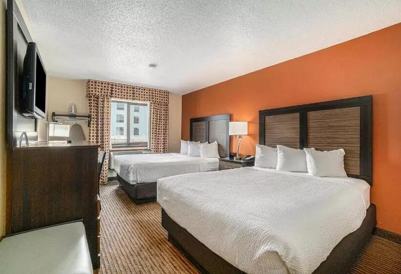 اتاق استاندارد, Days Inn & Suites By Wyndham Traverse City