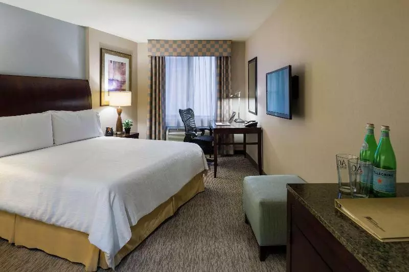 اتاق استاندارد برای معلولان, Days Inn & Suites By Wyndham Traverse City