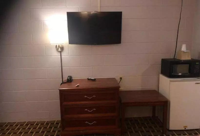 スタンダードルーム, Economy Inn
