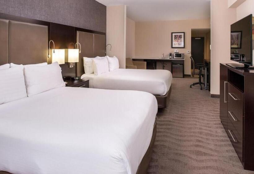 장애인을 위한 스위트, Holiday Inn Express & Suites Monroe, An Ihg