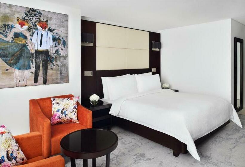 اتاق سوپریور با تخت بزرگ, Mövenpick Hotel Jumeirah Lakes Towers Dubai