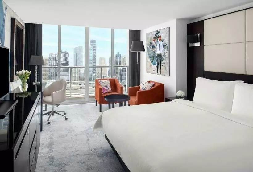 Superior-huone King-vuode, Mövenpick Hotel Jumeirah Lakes Towers Dubai