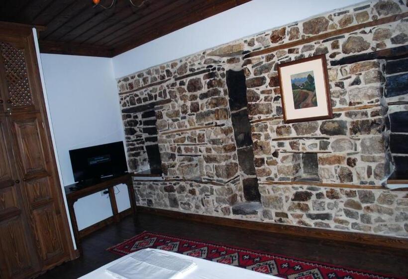 高级大房间, Osumi