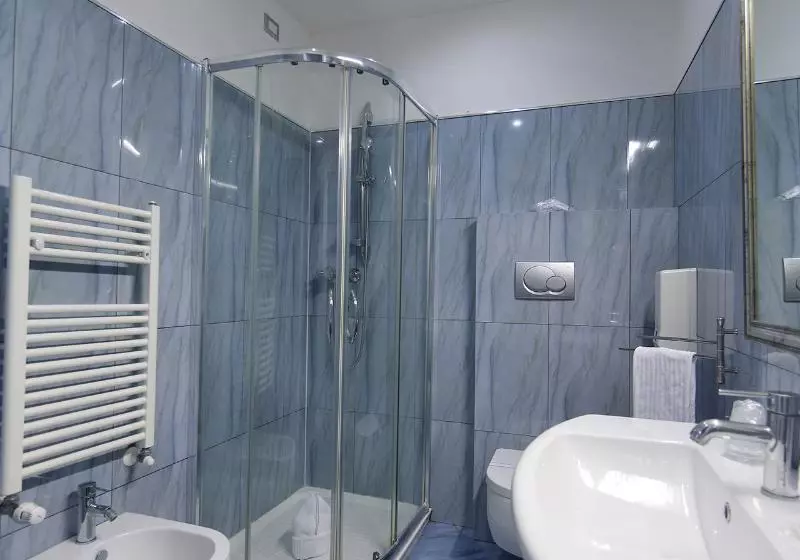 Camera Tripla Standard, Relax Roma Nord