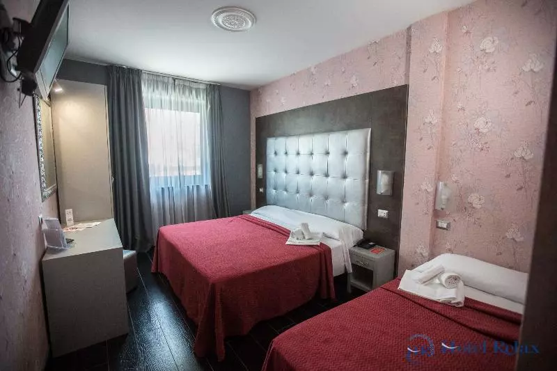 Camera Tripla Standard, Relax Roma Nord