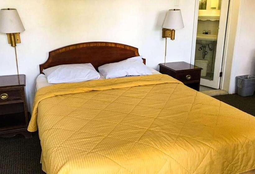 غرفة قياسية, Relax Inn Altoona