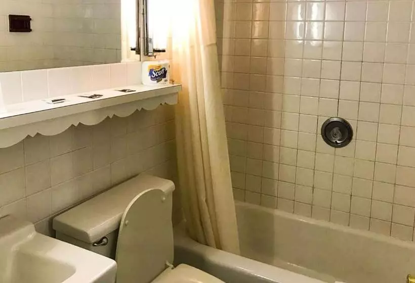 ４ベッドルームクラシックタイプ, Relax Inn Altoona