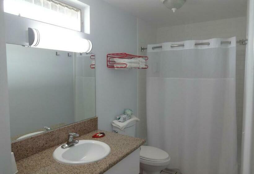 غرفة ديلوكس, The Presidio