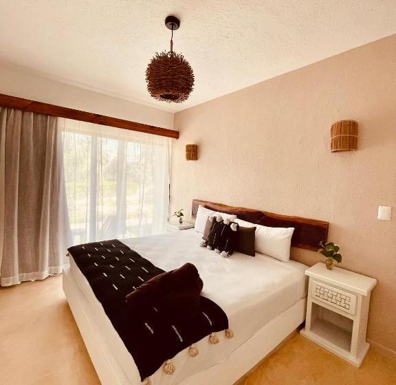 سوییت با چشمانداز باغ, Pavoreal Beach Resort Tulum