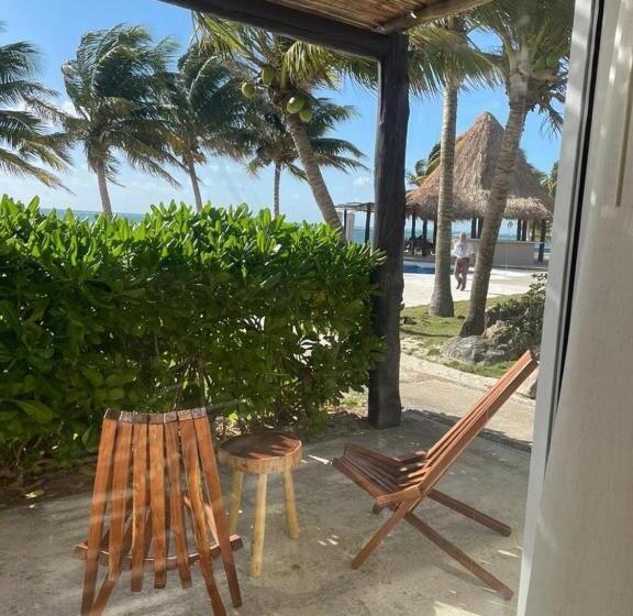 اتاق استاندارد با تخت بزرگ, Pavoreal Beach Resort Tulum