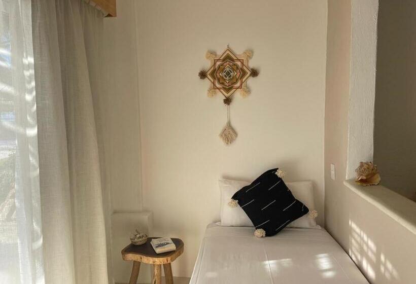 اتاق استاندارد با تخت بزرگ, Pavoreal Beach Resort Tulum