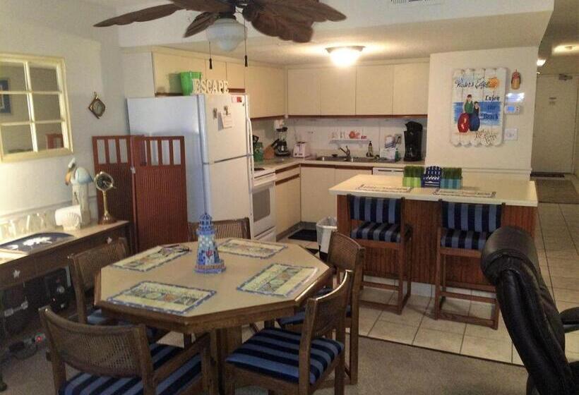 海の見える１ベッドルームアパートメント, 405 Waters Edge