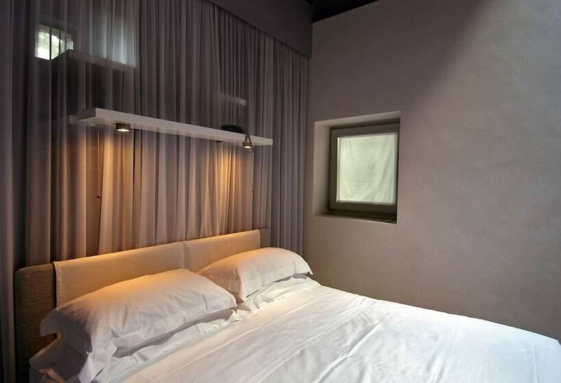 استودیوی استاندارد, Riva Lofts Florence