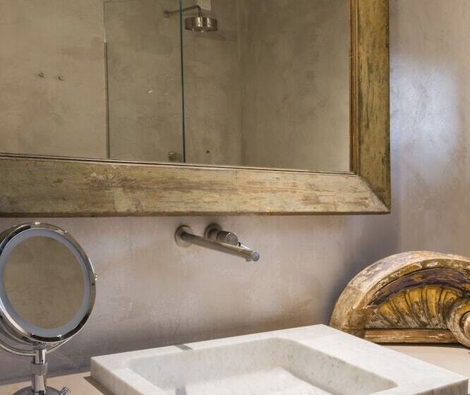 سوییت, Riva Lofts Florence