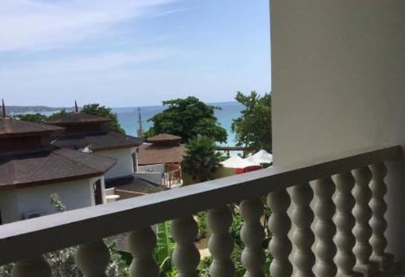 سوئیت جونیور با چشم‌انداز باغ, Sandy Haven Resort