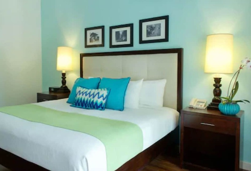 سوئیت جونیور با چشم‌انداز باغ, Sandy Haven Resort