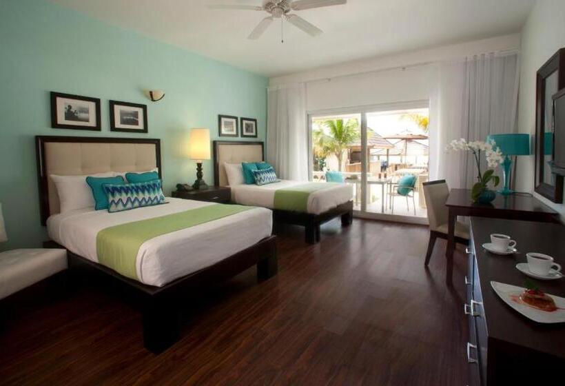 سوئیت جونیور با تخت بزرگ, Sandy Haven Resort